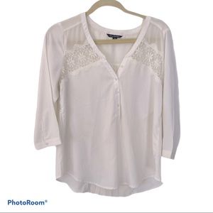 American Eagle 3/4 sleeve blouse size M